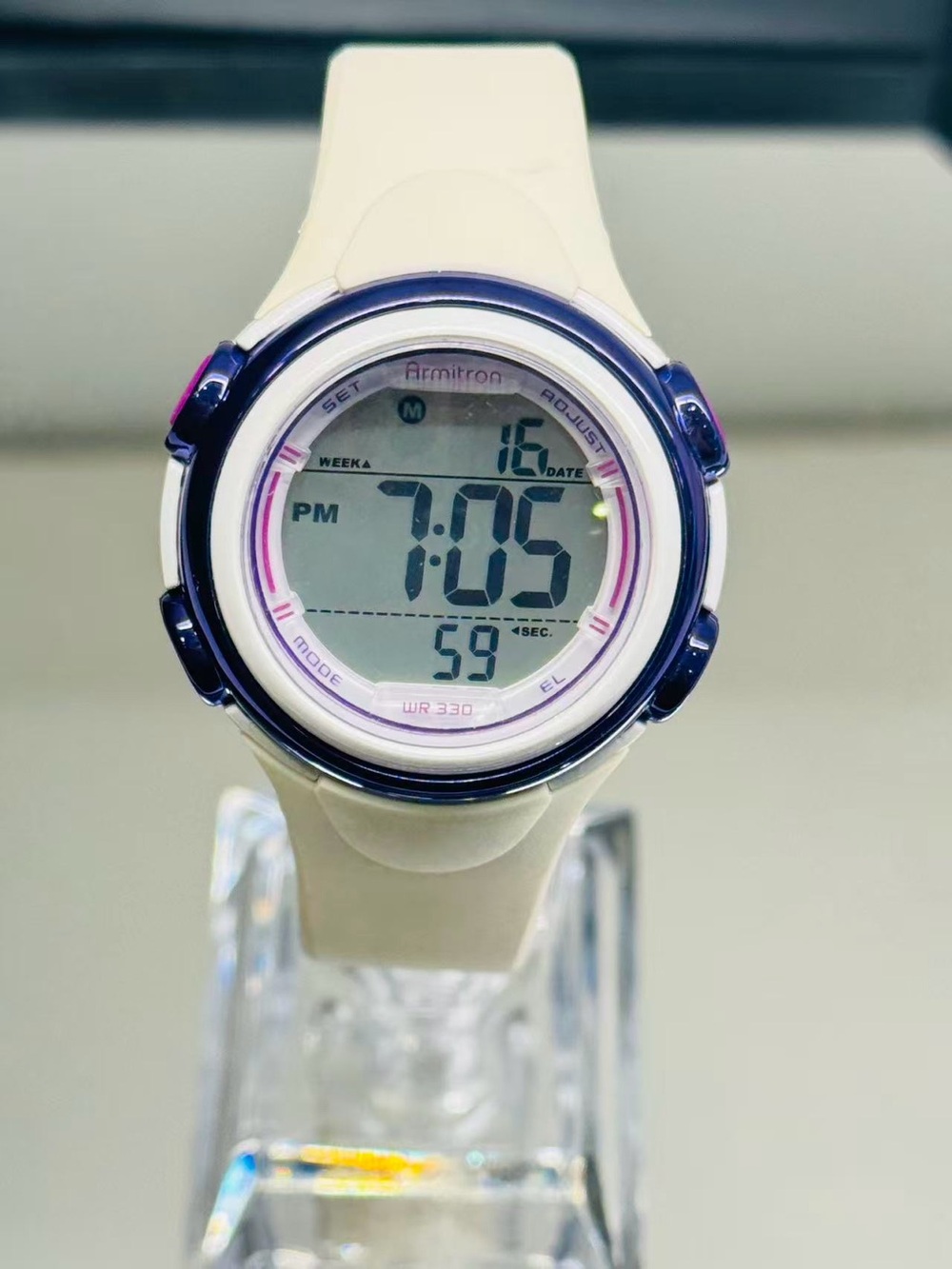 Armitron All-Sport Digital Women’s Watch WR330 Chronograph New Battery Working